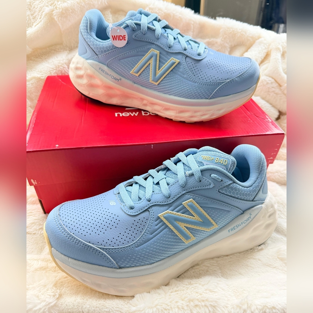 New Balance Fresh Foam 840 Blue Sneakers